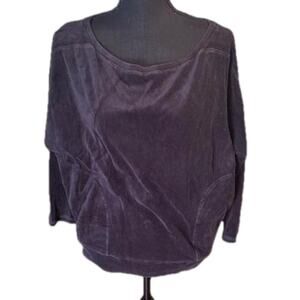 Victoria’s Secret Black Pullover Sweatshirt – Cozy, Classic, Everyday Essential